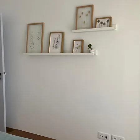 Whome Seaside Getaway Beachfront Apartment Estoril